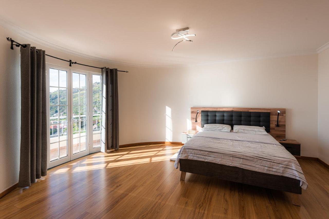 Sunnyside Villa *